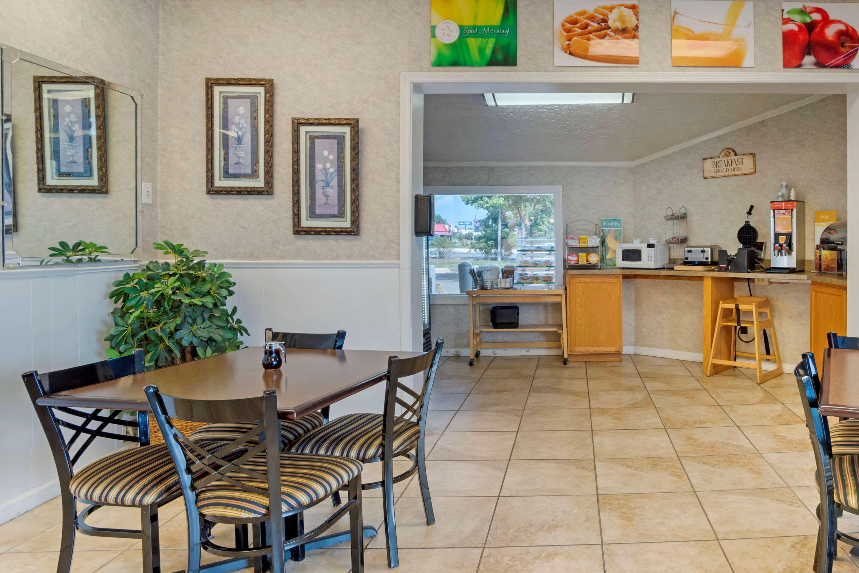 Quality Inn Fredericksburg Near Historic Downtown Exteriér fotografie