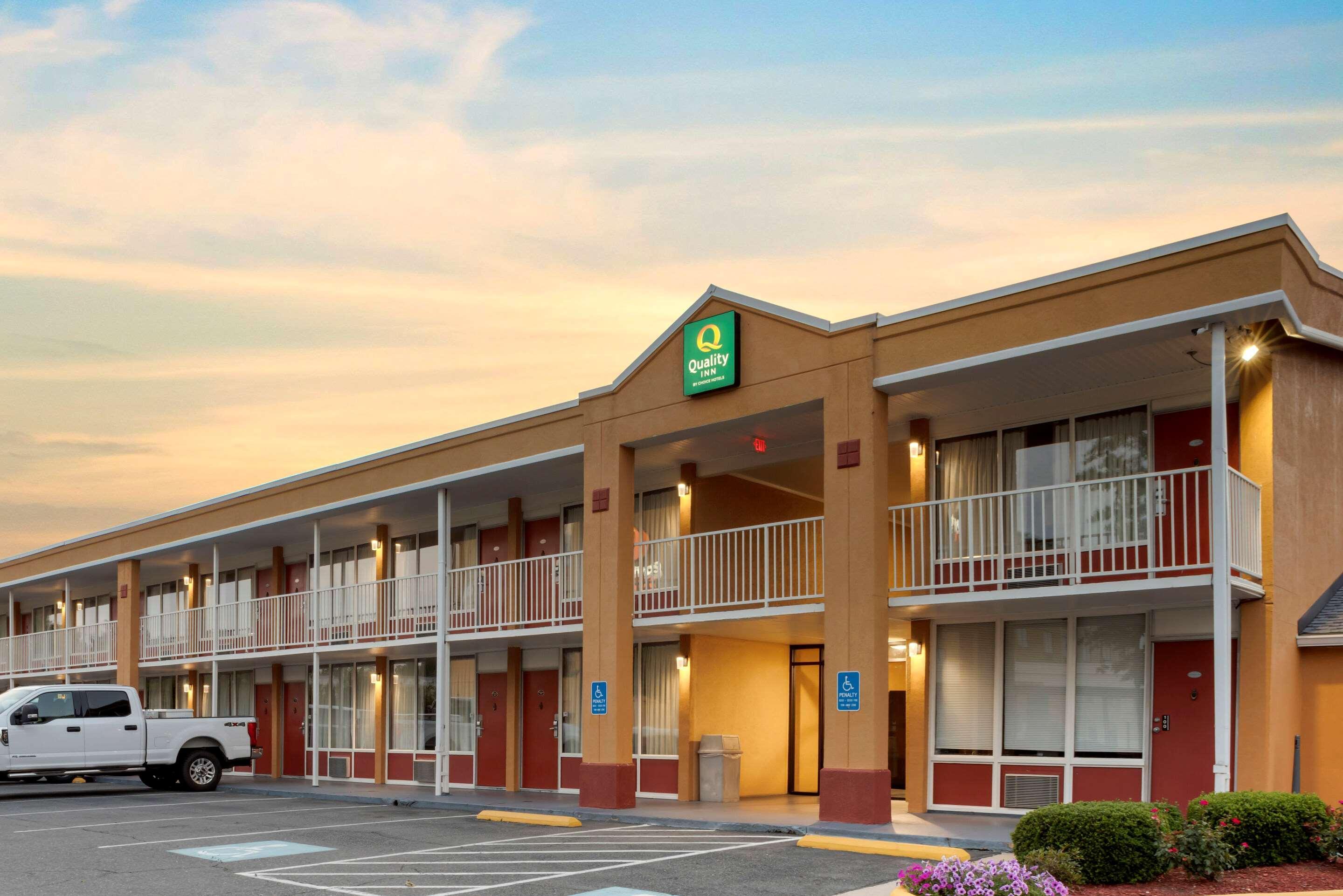 Quality Inn Fredericksburg Near Historic Downtown Exteriér fotografie