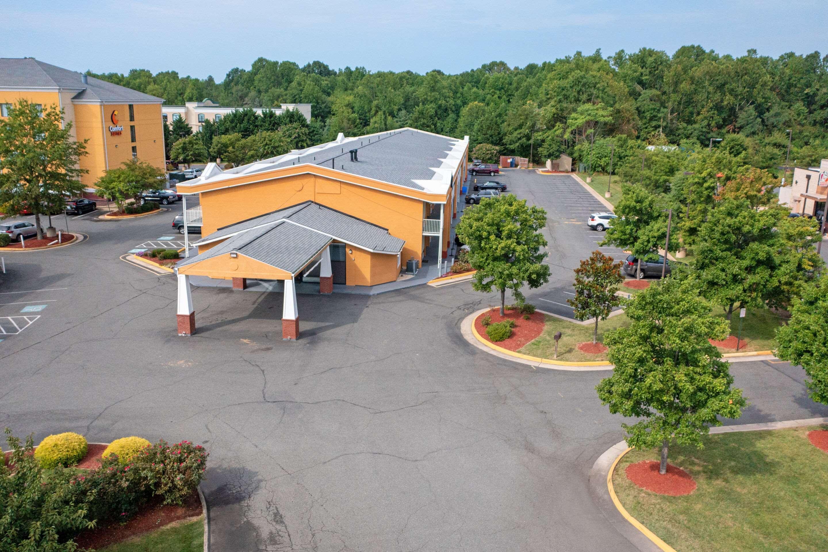 Quality Inn Fredericksburg Near Historic Downtown Exteriér fotografie
